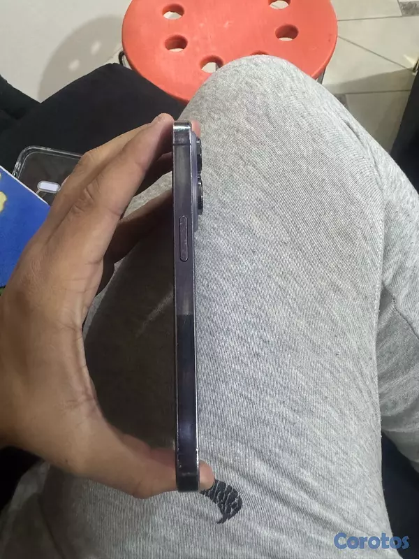 celulares y tabletas - IPhone 14 pro Santo Domingo DN
Ligeramente negociable 2