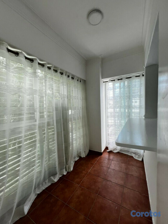 apartamentos - alquiler Apartamento Amueblado en Evaristo Morales 6