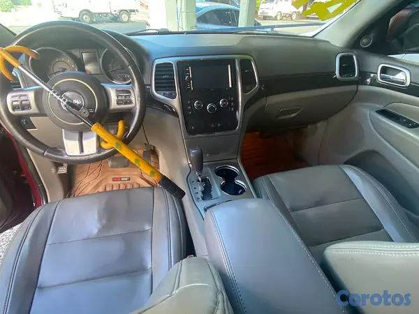 jeepetas y camionetas - JEEP GRAN CHEROKEE 2012 9
