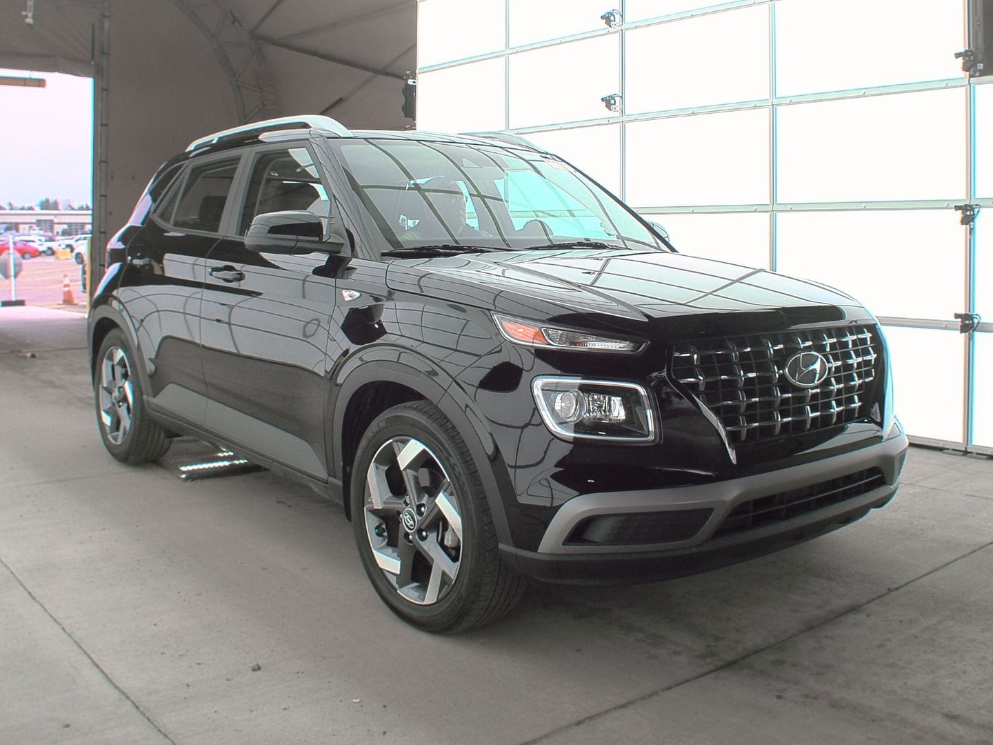 jeepetas y camionetas - Hyundai venue 2020 impecable 
