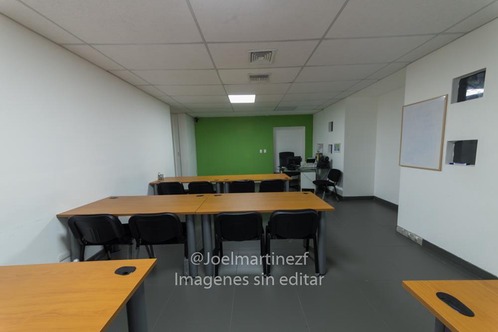 oficinas y locales comerciales - Alquilo Local/Oficina en Piso 3 próximo a Piantini 6