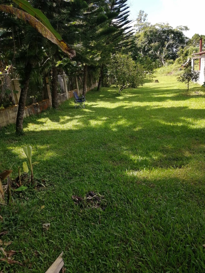 casas vacacionales y villas - Vendo mejora en La montaña de san Cristobal 
La colonia  3