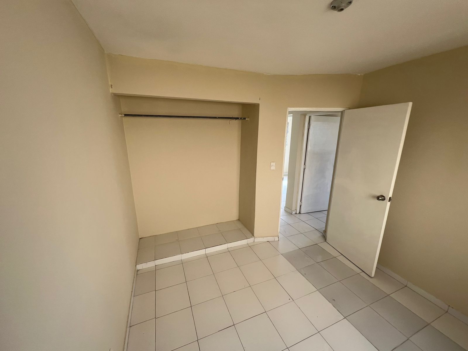 apartamentos - Apartamento en Venta en Los Alamos, proximo a carrefour 5