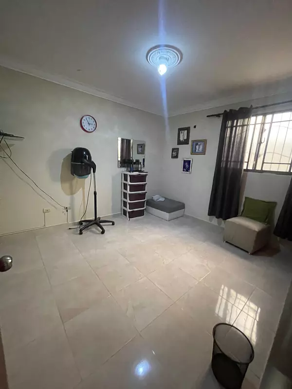casas - Vendo casa en Santiago De los Caballeros  4