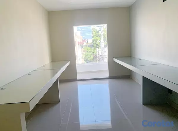 oficinas y locales comerciales - Local en tercer nivel  3