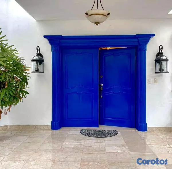 casas - Casa en Bella Vista con piscina y patio de lujo 4