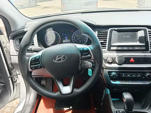 carros - HYUNDAI SONATA NEW RISE 2020 BLANCO 6