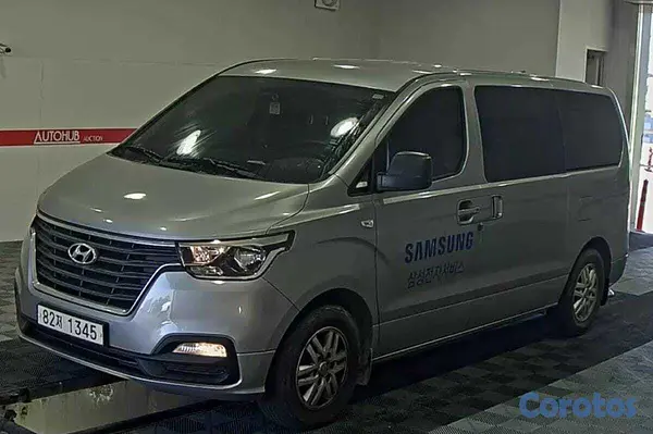 otros vehiculos - HYUNDAI GRAND STAREX 2021 GRIS 4