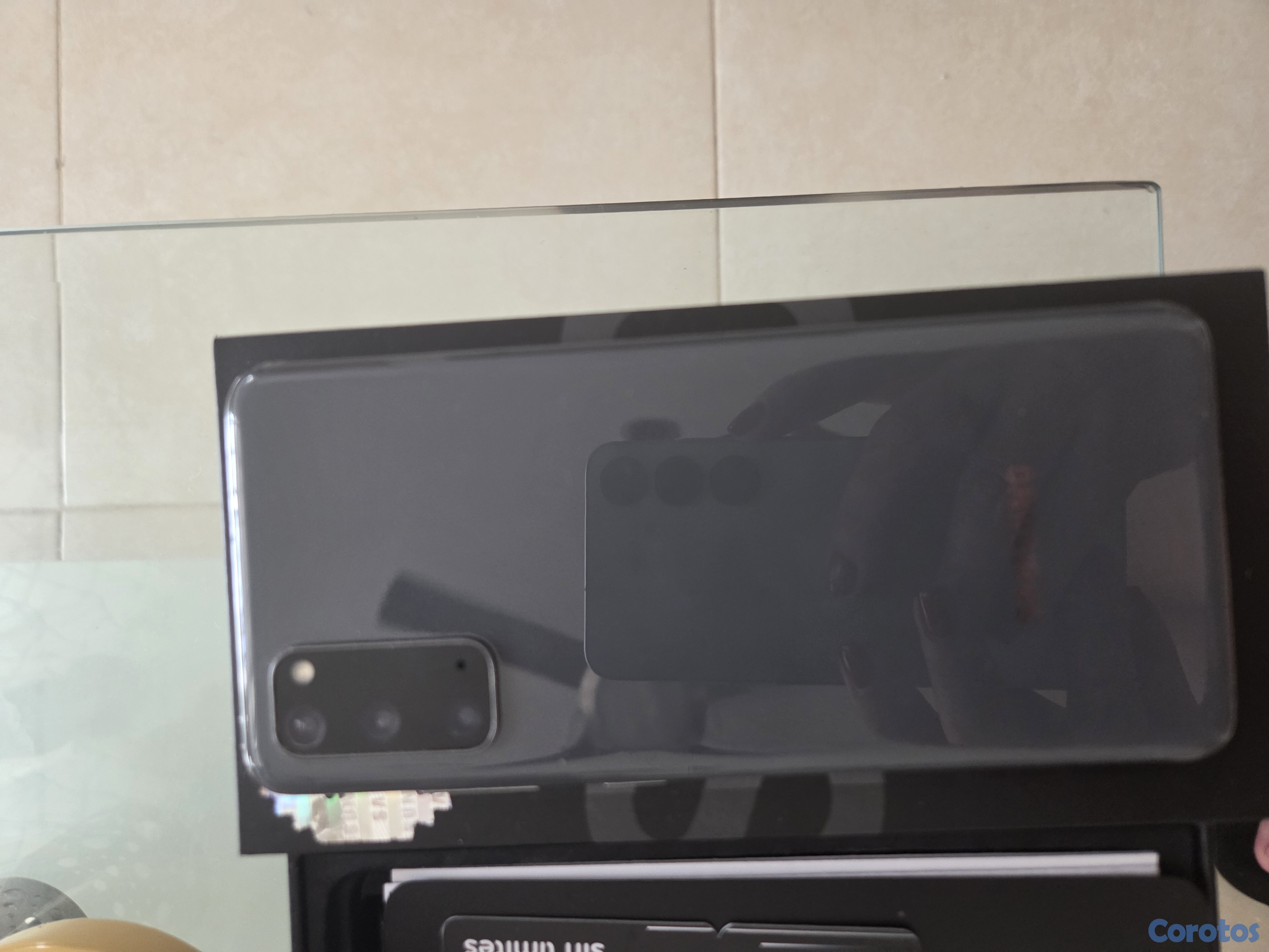 celulares y tabletas - Vendo Celular Samsung S20 usado 3