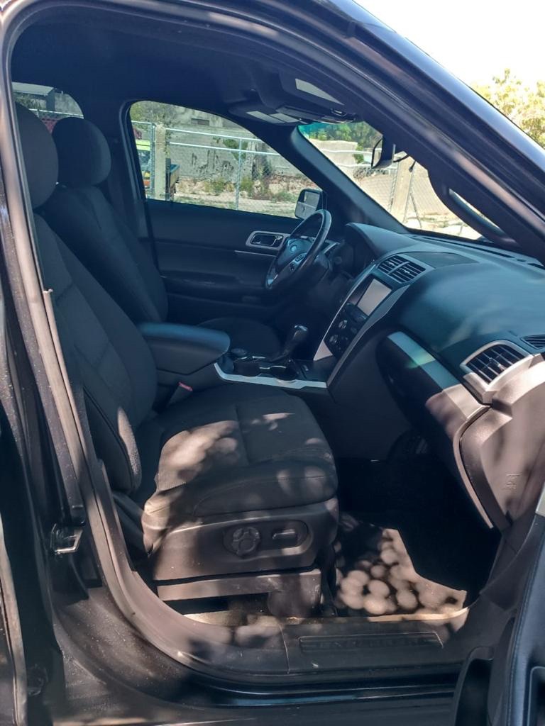 jeepetas y camionetas - Ford Explorer 2015 RD$1,150,000