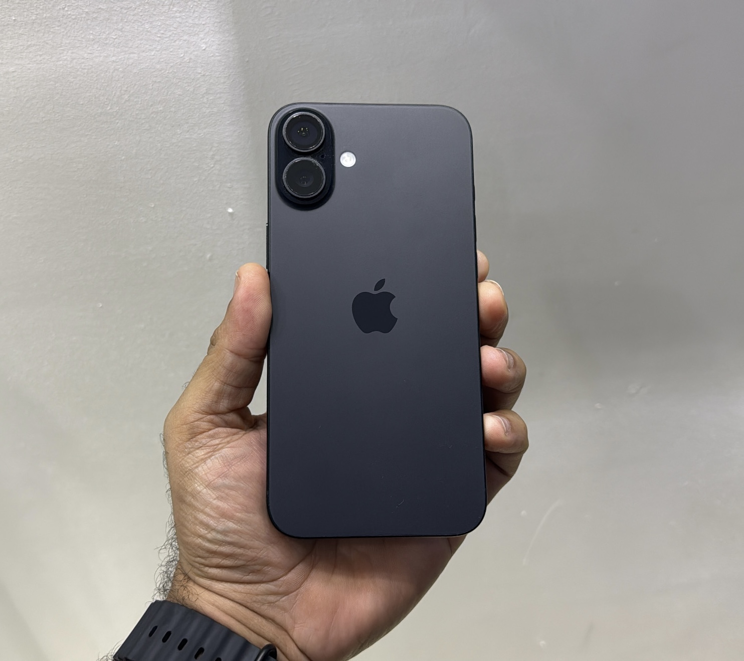 celulares y tabletas - iPhone 16 PLUS 128GB E-SIM  Impecable$ 54,500 NEG 1