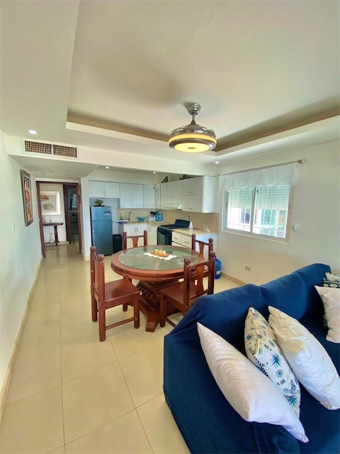 apartamentos - Venta de apartamento frente al Mar en Juan Dolio amoblado