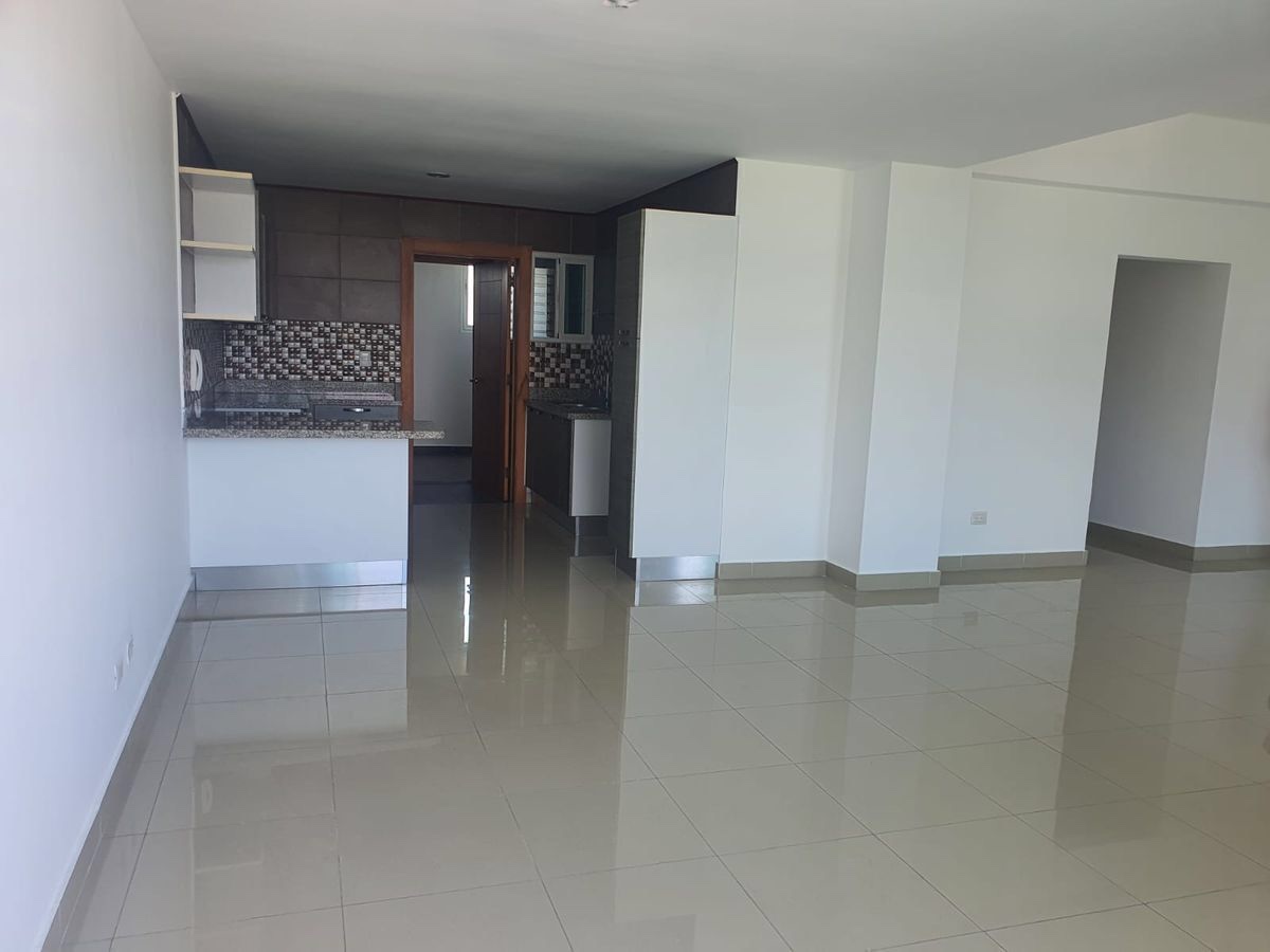 apartamentos - Vendo apto en Gazcue 
155. Mt2. 
2 habitación 
2.5 Baños 
Us$ 245,