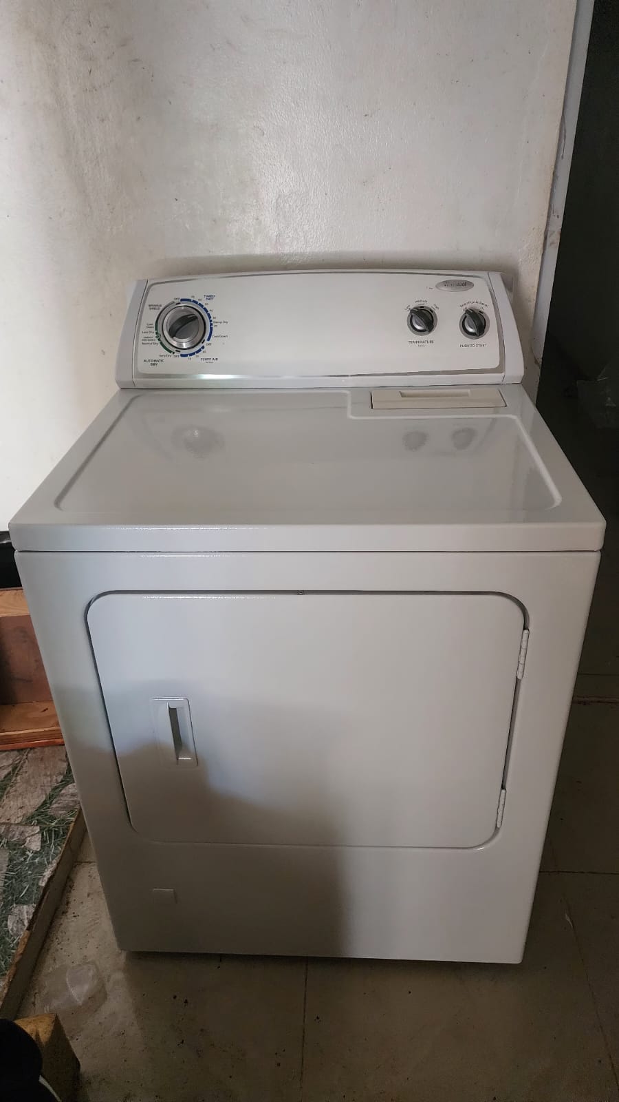 electrodomesticos - Secadora de Gas Whirlpool✅ de 30 libra muy espaciosa en excelente condiciones. 1