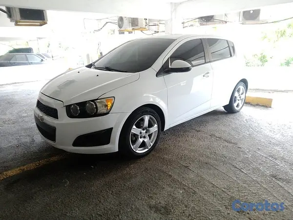 carros - Chevy Sonic Mecanico 2015 LS Hatchback  12
