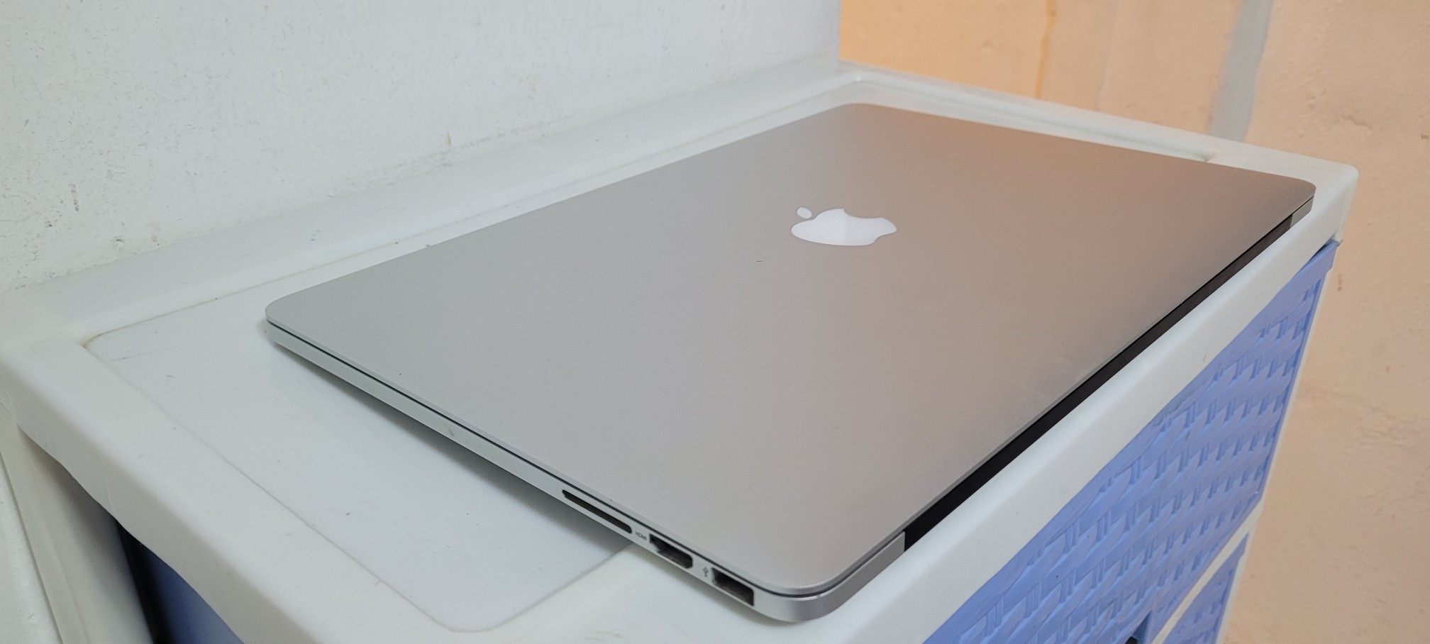 computadoras y laptops - Macbook Pro Retina 15 Pulg Core i7 Ram 16gb Disco SSD 512GB 2015 EN CAJA 2