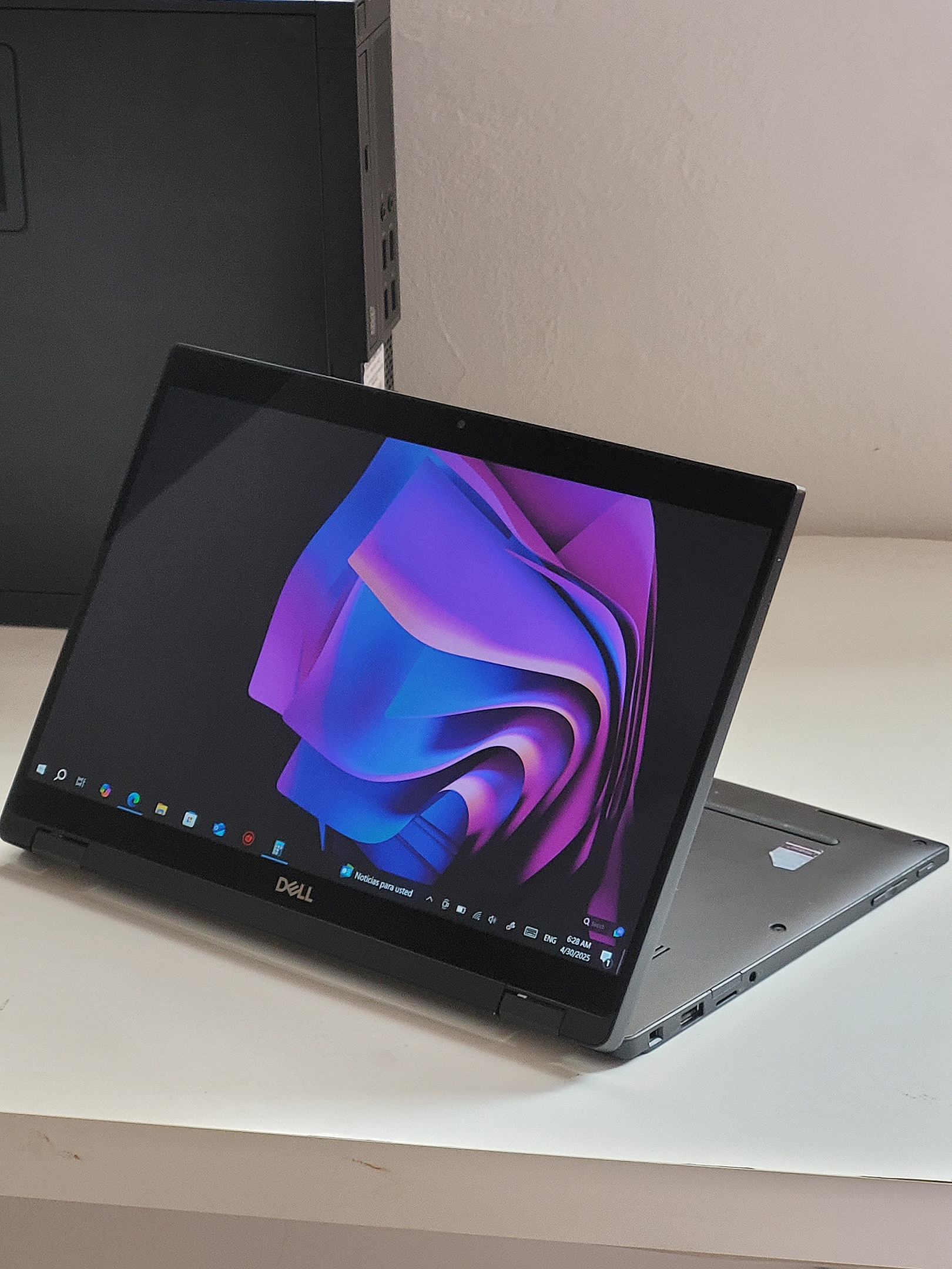 computadoras y laptops - Laptop Dell i7 8va Gen/ 16 GB RAM DDR4/ 256 GB SSD 2