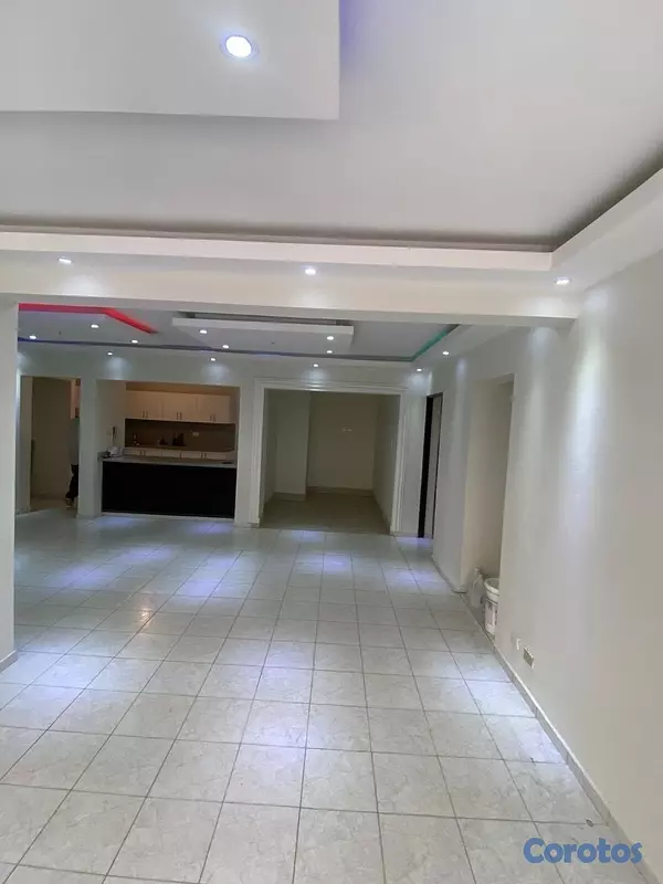 apartamentos - vendo en el millón primer piso 3 habitaciones dos baños paruqoe servicio remode 6