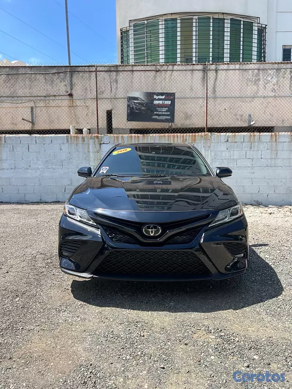 carros - Toyota Camry SE 2018 3