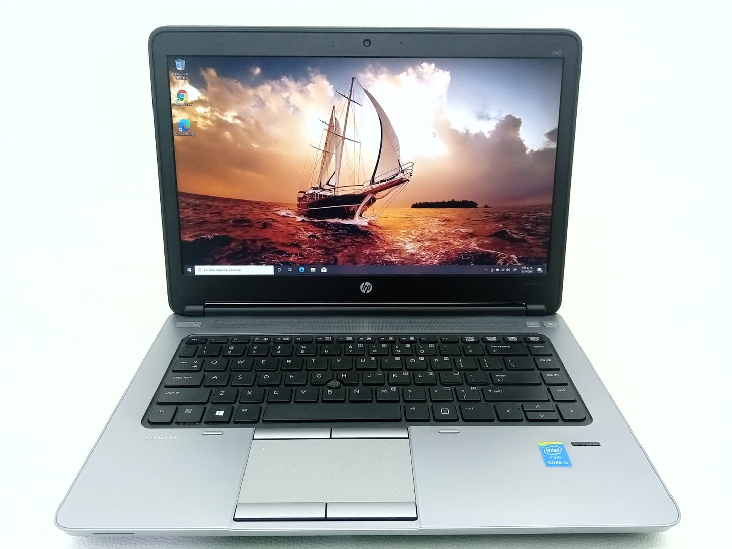 computadoras y laptops - Laptop HP ProBook 640 G1 Core i3 128GB SSD 4GB RAM (Incluye Mouse y Mochila)