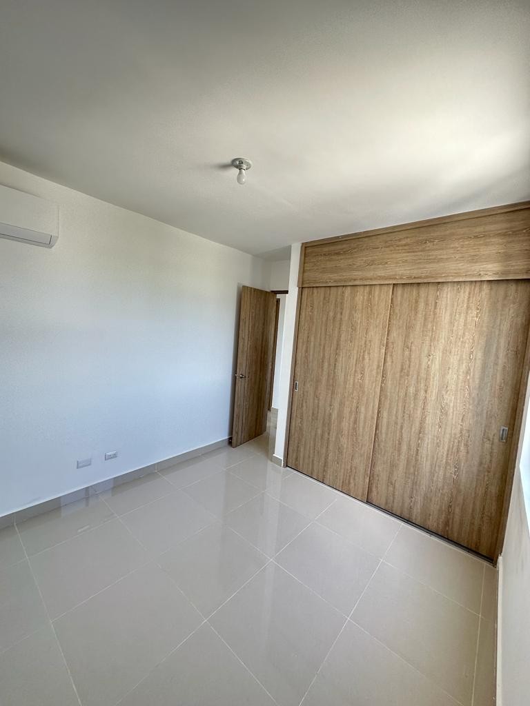 apartamentos - APARTAMENTO EN VENTA EN AV. HISPANOAMERICANA. 4