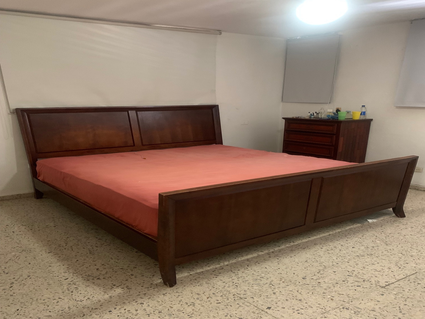 muebles y colchones - Base de cama King XL  con su Colchon  2