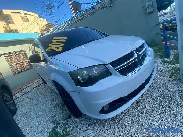 jeepetas y camionetas - DODGE GRAND CARAVAN SXT 2018 9