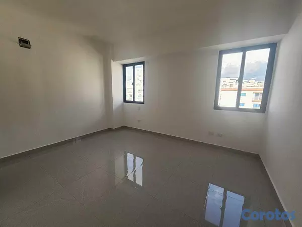apartamentos - Apartamento en alquiler en evaristo morales de tres habitaciones 6