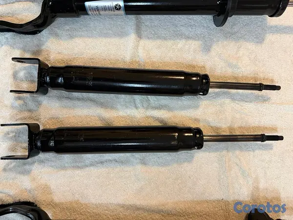 repuestos - AMORTIGUADORES ORIGINALES JEEP GRAND CHEROKEE SUMM 1