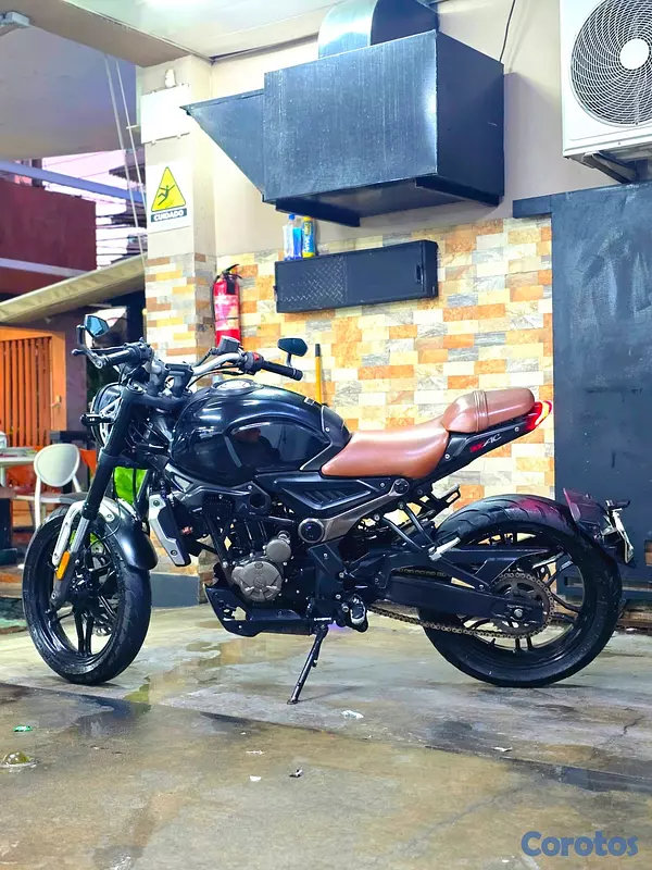 motores y pasolas - VOGUE AC6 2021 300 CC 2