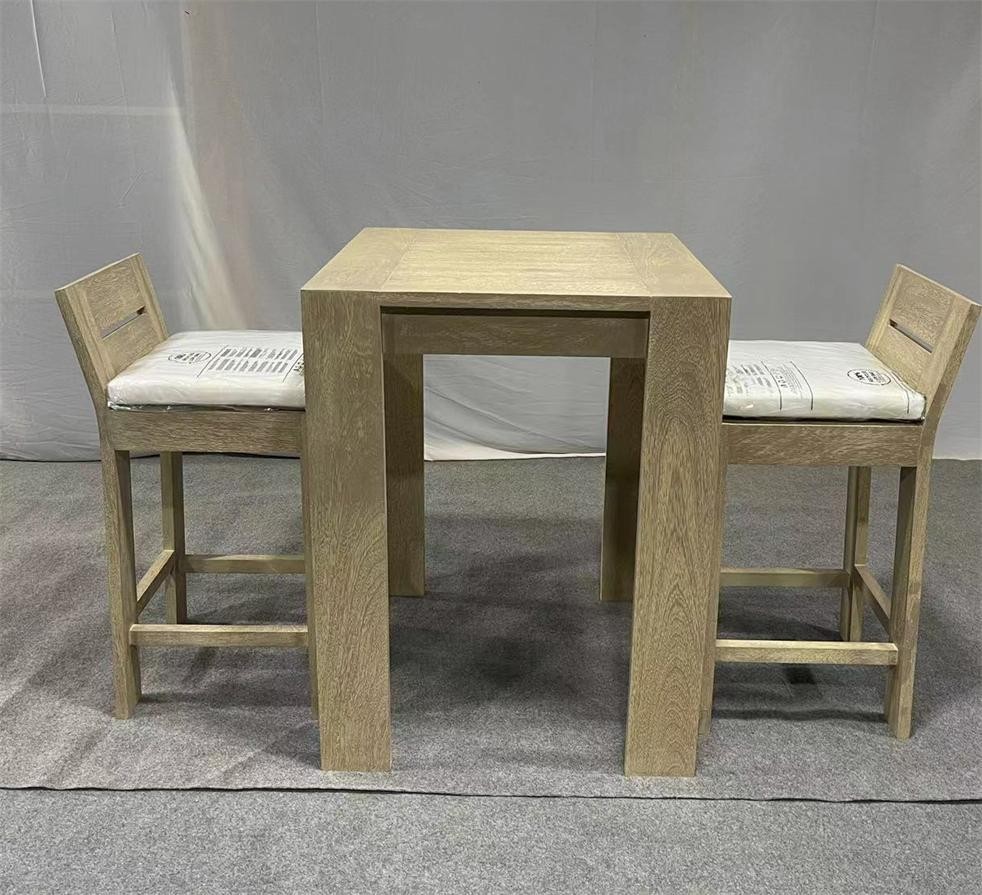 muebles y colchones - Mesa alta con dos sillas de madera de teca 1