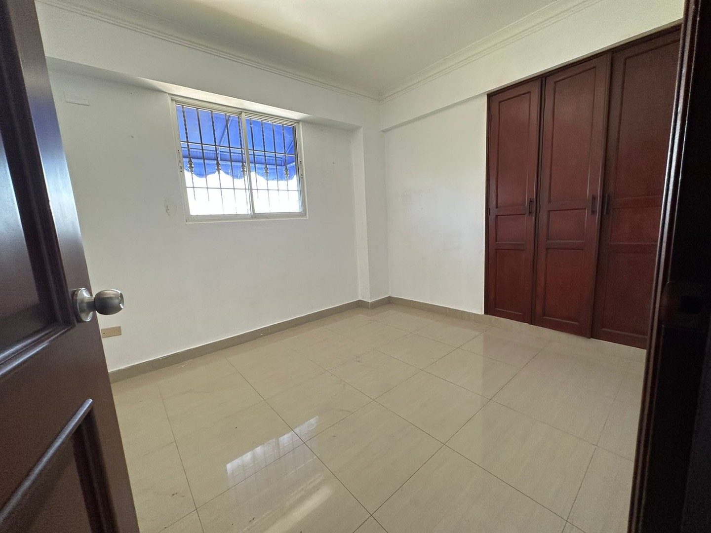 apartamentos - Se vende apartamento en Urbanización Tropical Av. Independencia 5