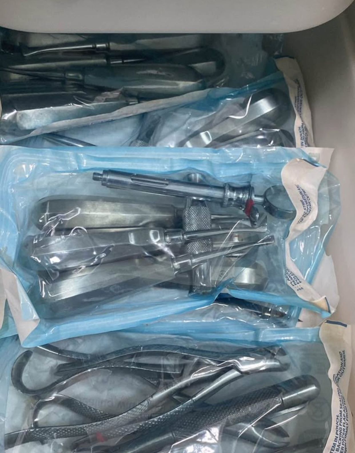 Salud y Equipamiento Médico - EQUIPOS DENTALES  7