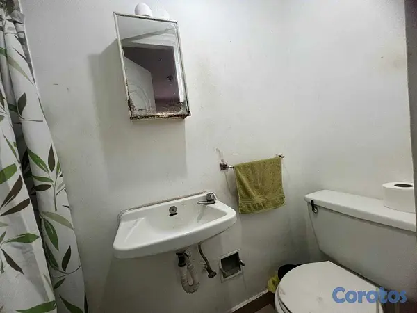 casas - Venta de casa de 2 niveles- La Feria 5