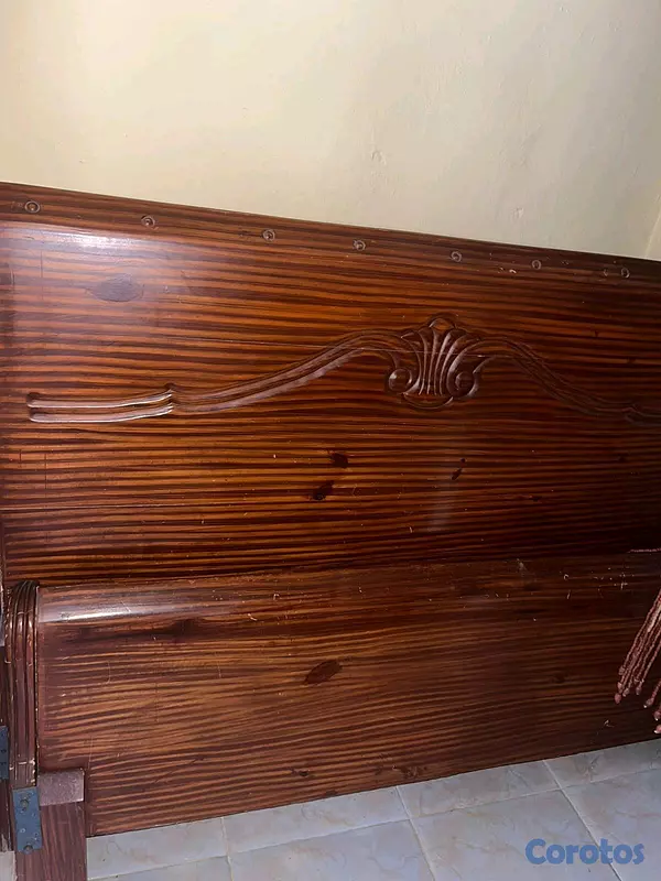 muebles y colchones - De oportunidad cama de 60" con base y colchones  2