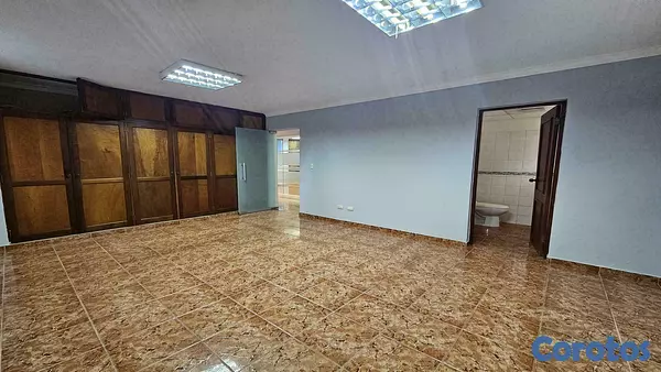 oficinas y locales comerciales - Local oficina en alquiler Piantini 7