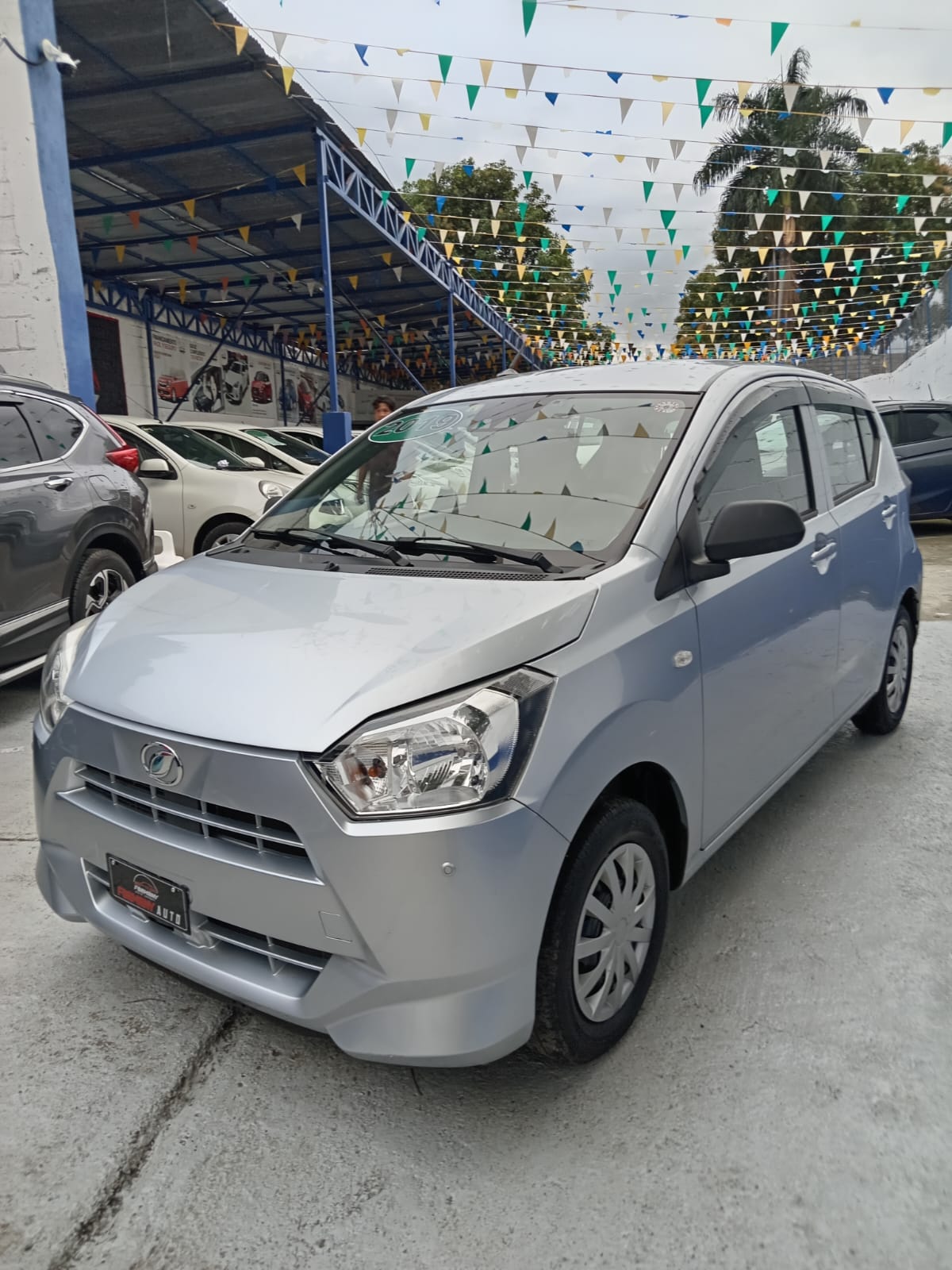 carros - DAIHATSU MIRA  1