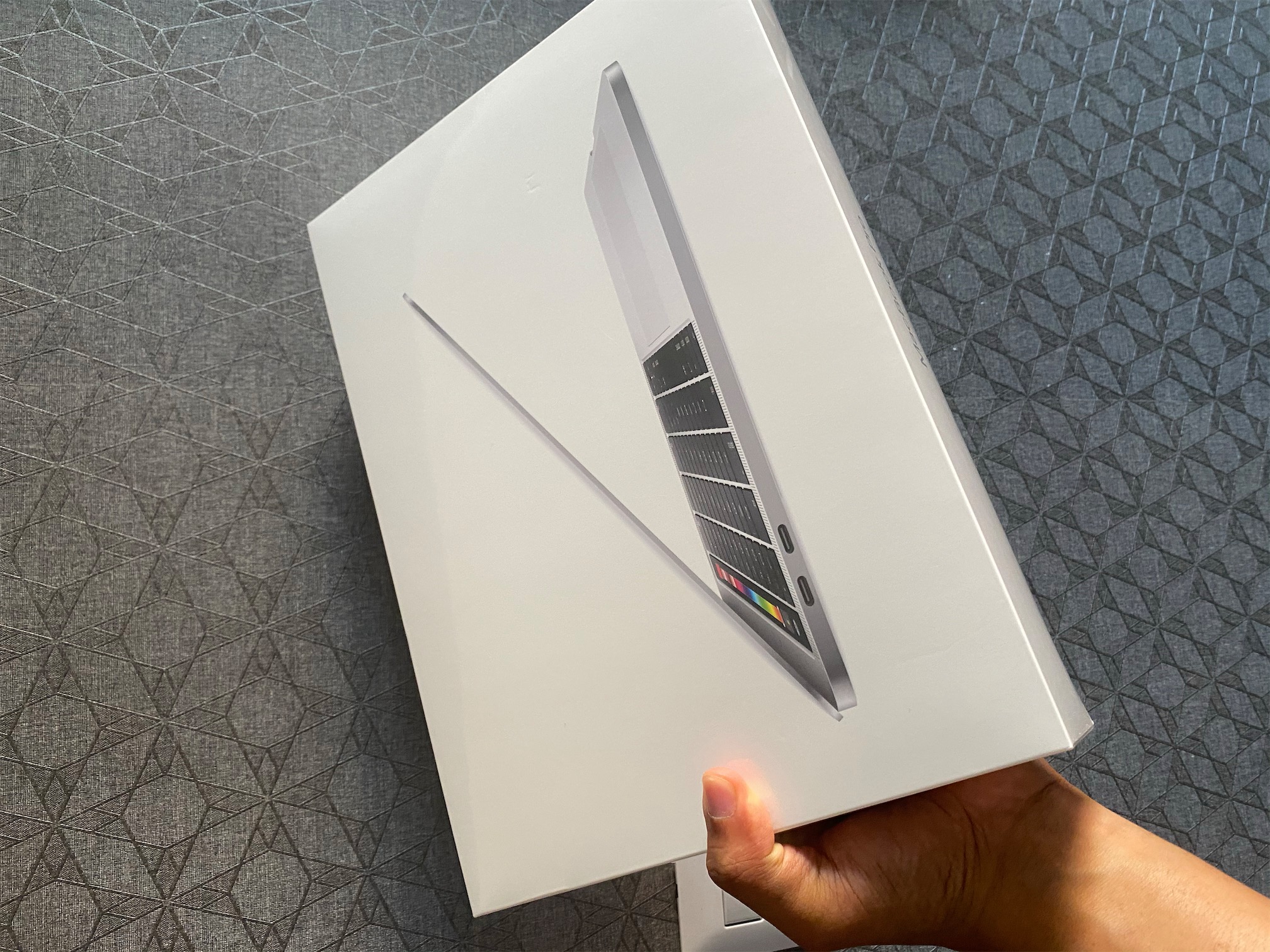 computadoras y laptops - MacBook Pro 2019 Silver 256gb