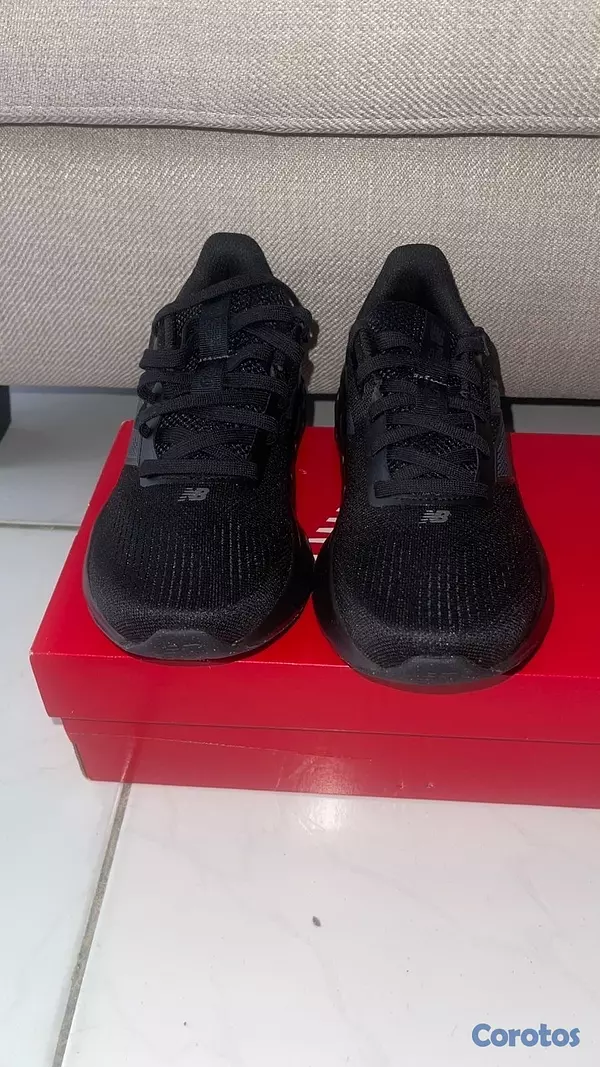 zapatos para mujer - NEW BALANCE NUEVOS SIZE 7.5 DE MUJER  4