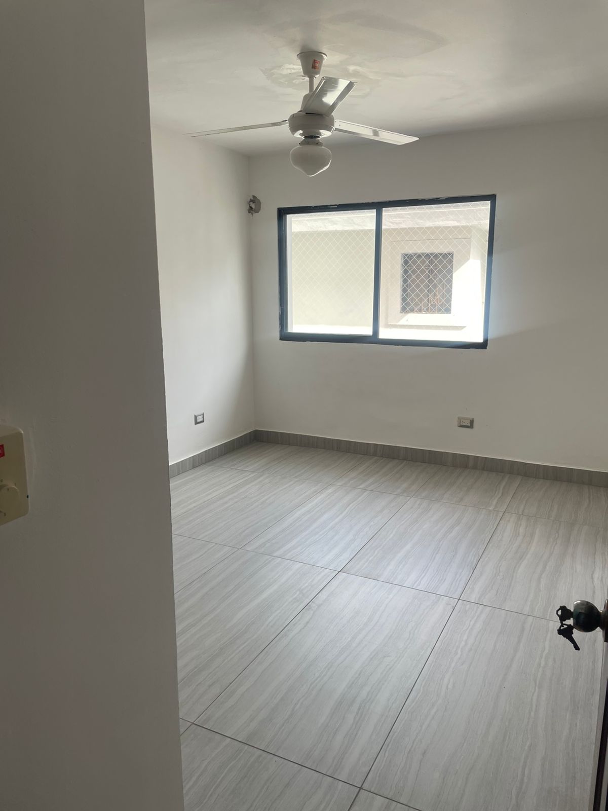 apartamentos - Vendo apto clásico en la Anacaona  178. 15 mts Pis 4