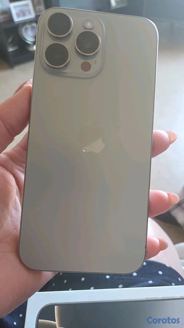celulares y tabletas - iPhone 16 Pro max  2