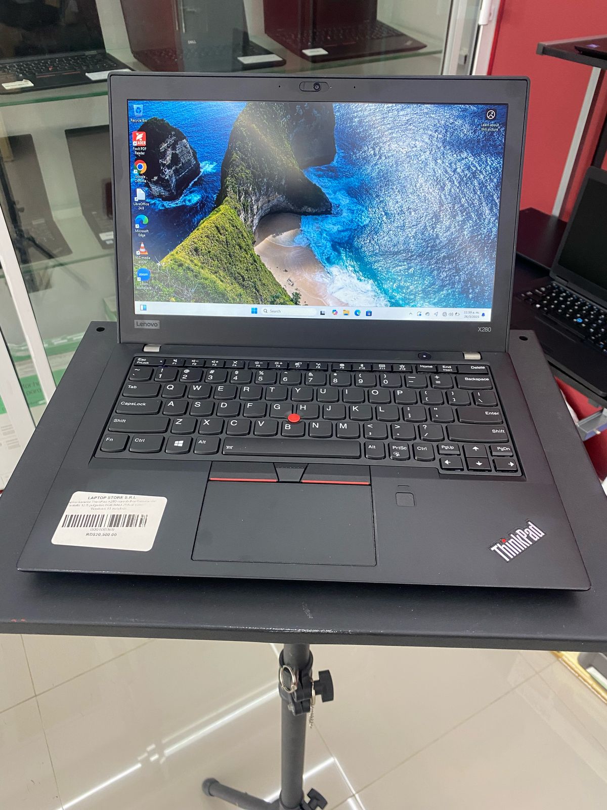 computadoras y laptops - Laptop Lenovo Thinkpad x280 12.5¨ i5 8va Gen 8GB R