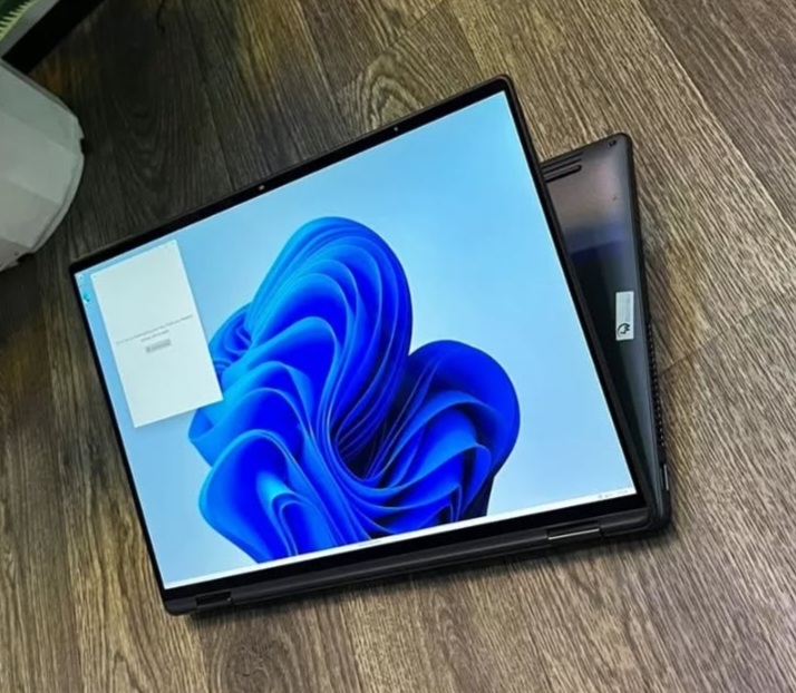 computadoras y laptops - Dell Latitude 9330 2-in-1 14” 2560 x 1600 vPRO I7-1265U 512GB 32GB, Ultraligera 1