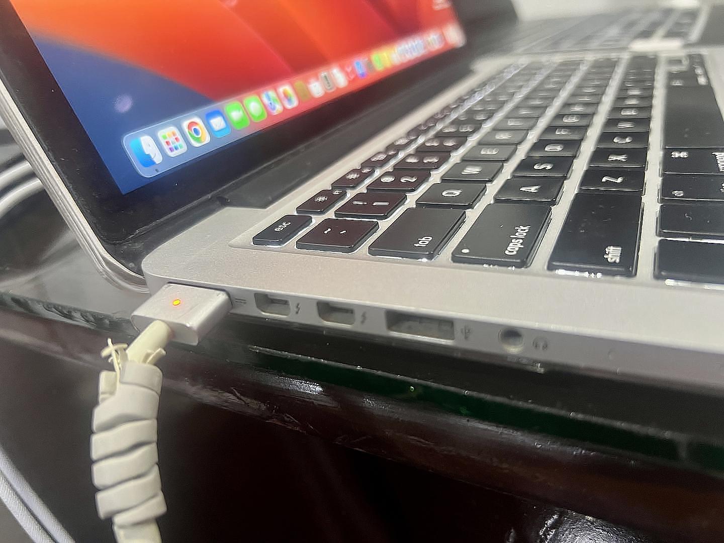computadoras y laptops - MacBook Pro 2015 💻 Retina 13” 512Gb 2