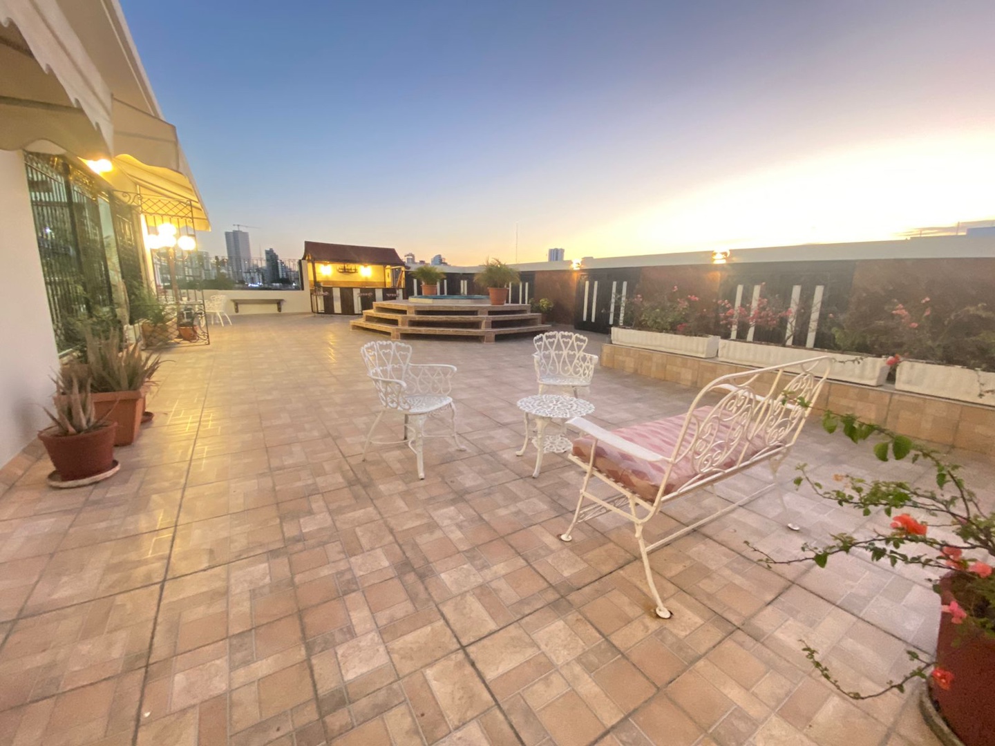 apartamentos - Venta de penthouse de 640mts en el Distrito Nacional Santo Domingo 1
