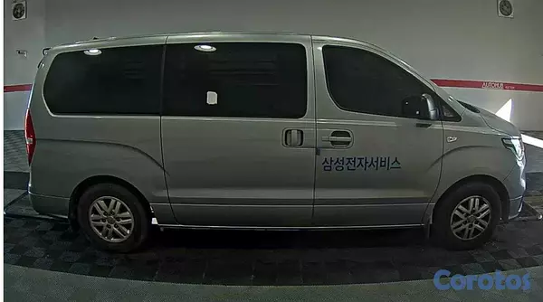 otros vehiculos - HYUNDAI GRAND STAREX 2021 GRIS 6