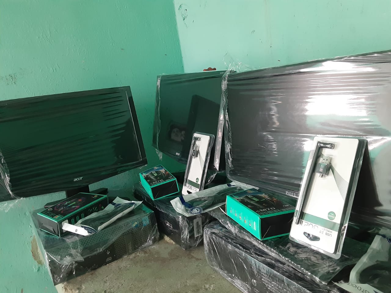 computadoras y laptops - COMPUTADORAS CON WI-FI 2