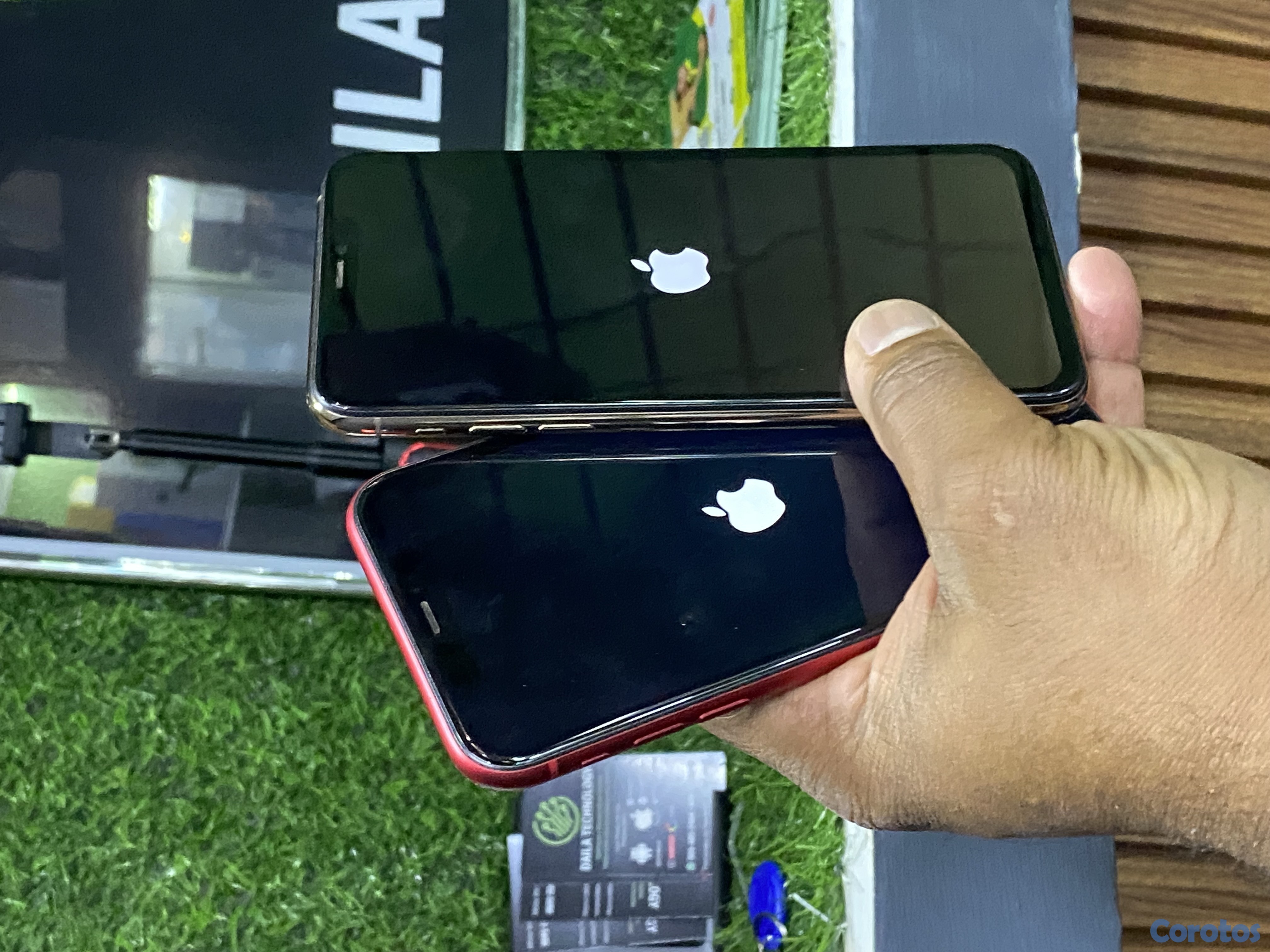 celulares y tabletas - iPhone 11 Pro Max 256GB y iPhone 11 64GB  5