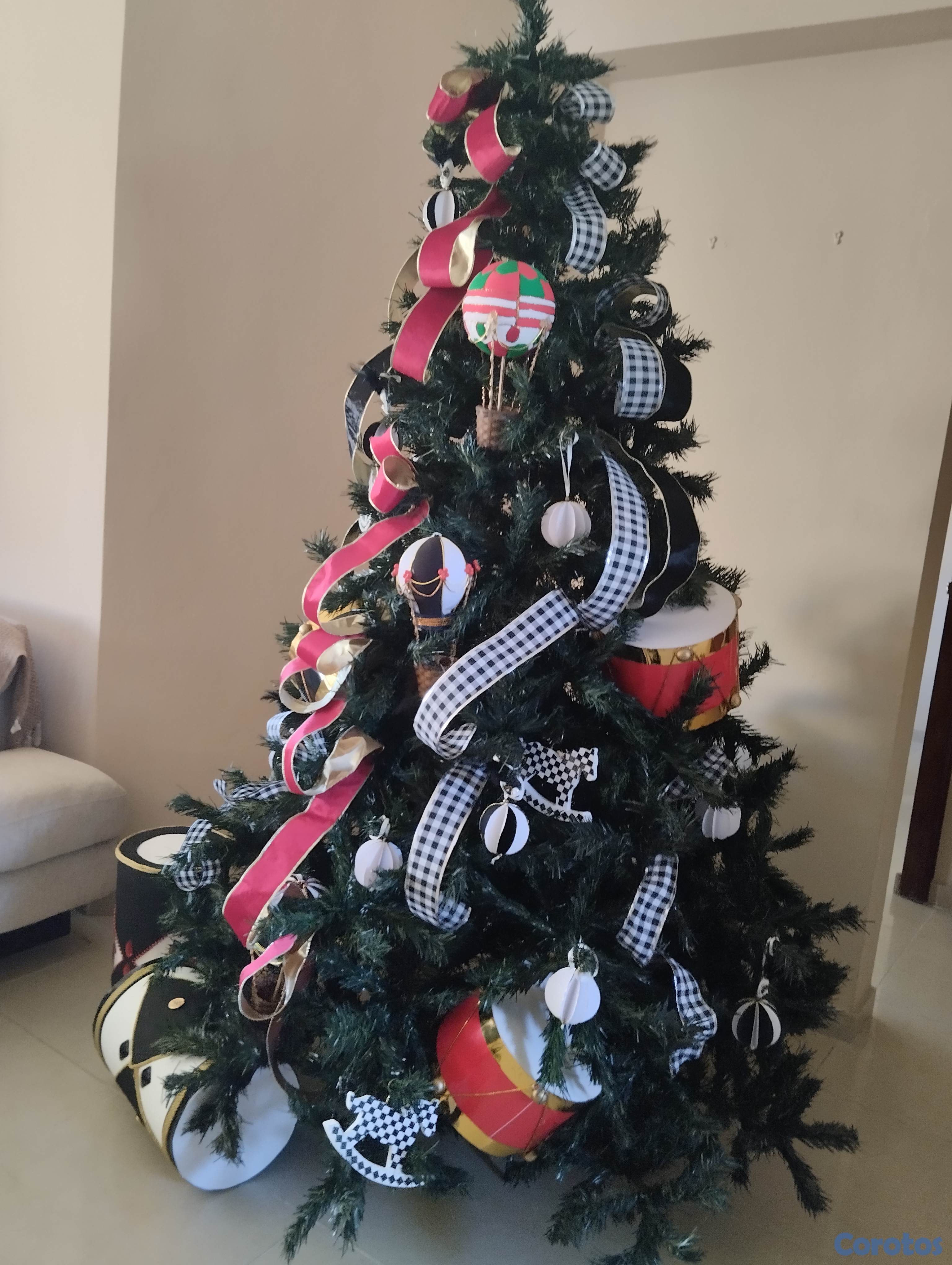 decoración y accesorios - Árbol de navidad de 7 pies con adornos incluidos  2