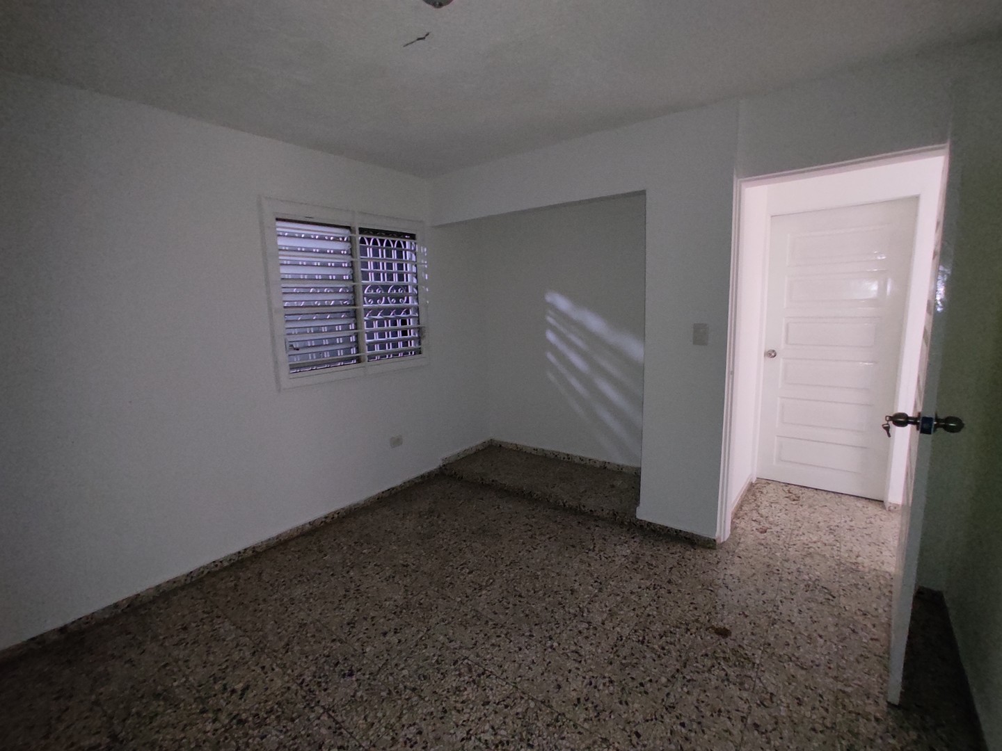 casas - Venta de Casa para Inversión en el Millon  4